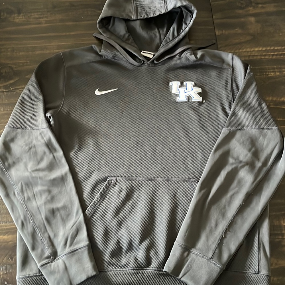 Kentucky Nike Therma-Fit Sweatshirt